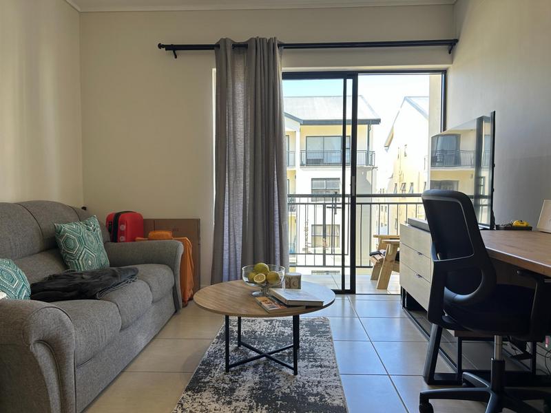 To Let 1 Bedroom Property for Rent in Sandown Western Cape